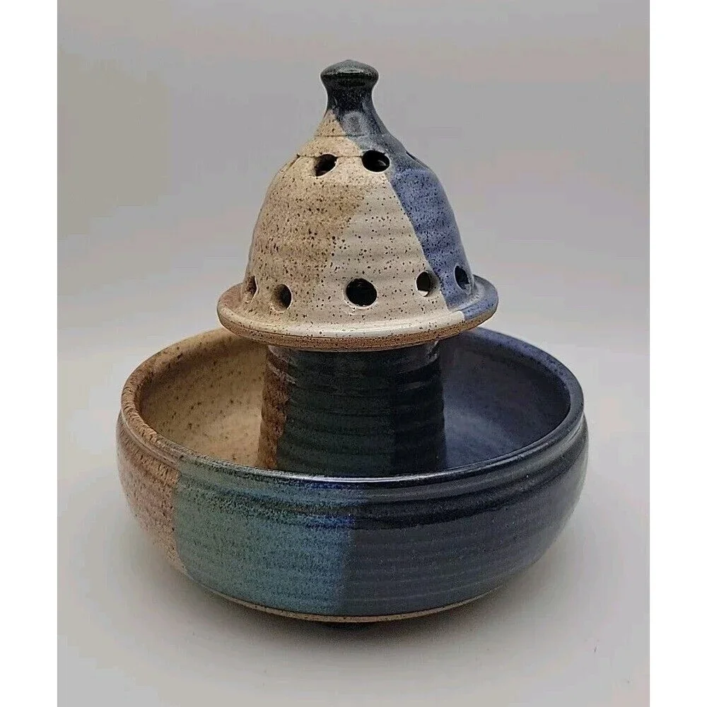 Studio Art Pottery Oil Diffuser - Artist Signed